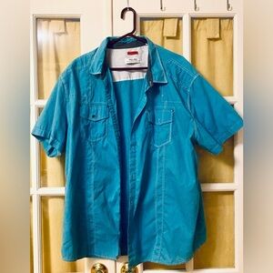 Stylish Blue Casual Button-Down Shirt. Projek Ran